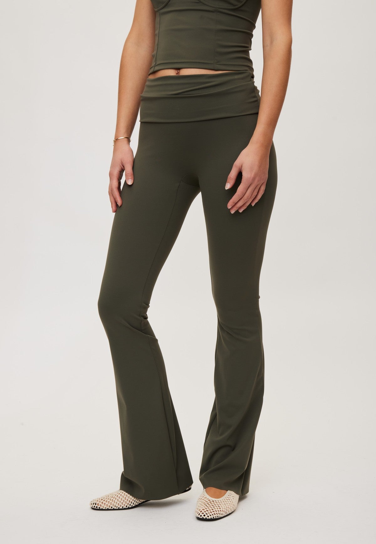 Rethinkit Butter Soft Flare Tights All day Legging 9519 charcoal olive