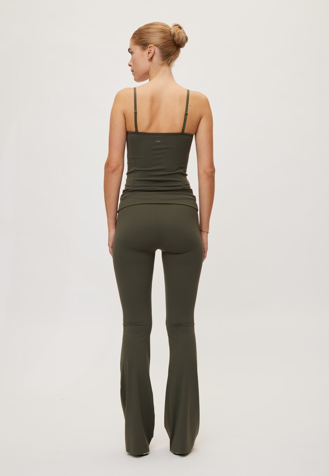 Rethinkit Butter Soft Flare Tights All day Legging 9519 charcoal olive