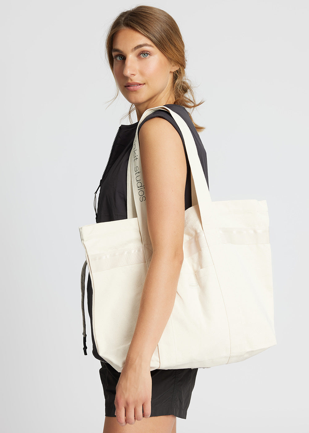 Rethinkit Essential Canvas Tote Marlik Acc 3356 Sandshell