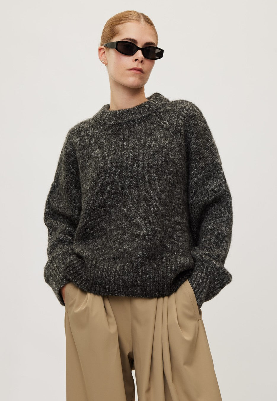 Rethinkit Knit Round Neck Slope Pullover 9541 charcoal melange