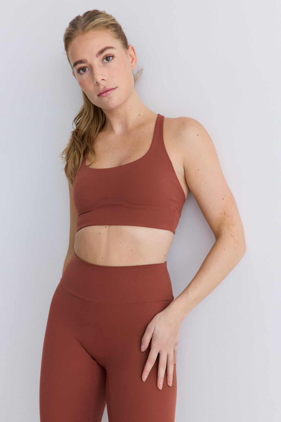 Rethinkit Sports BH Butter Soft Seinna sports bra 2754 Pinot noir