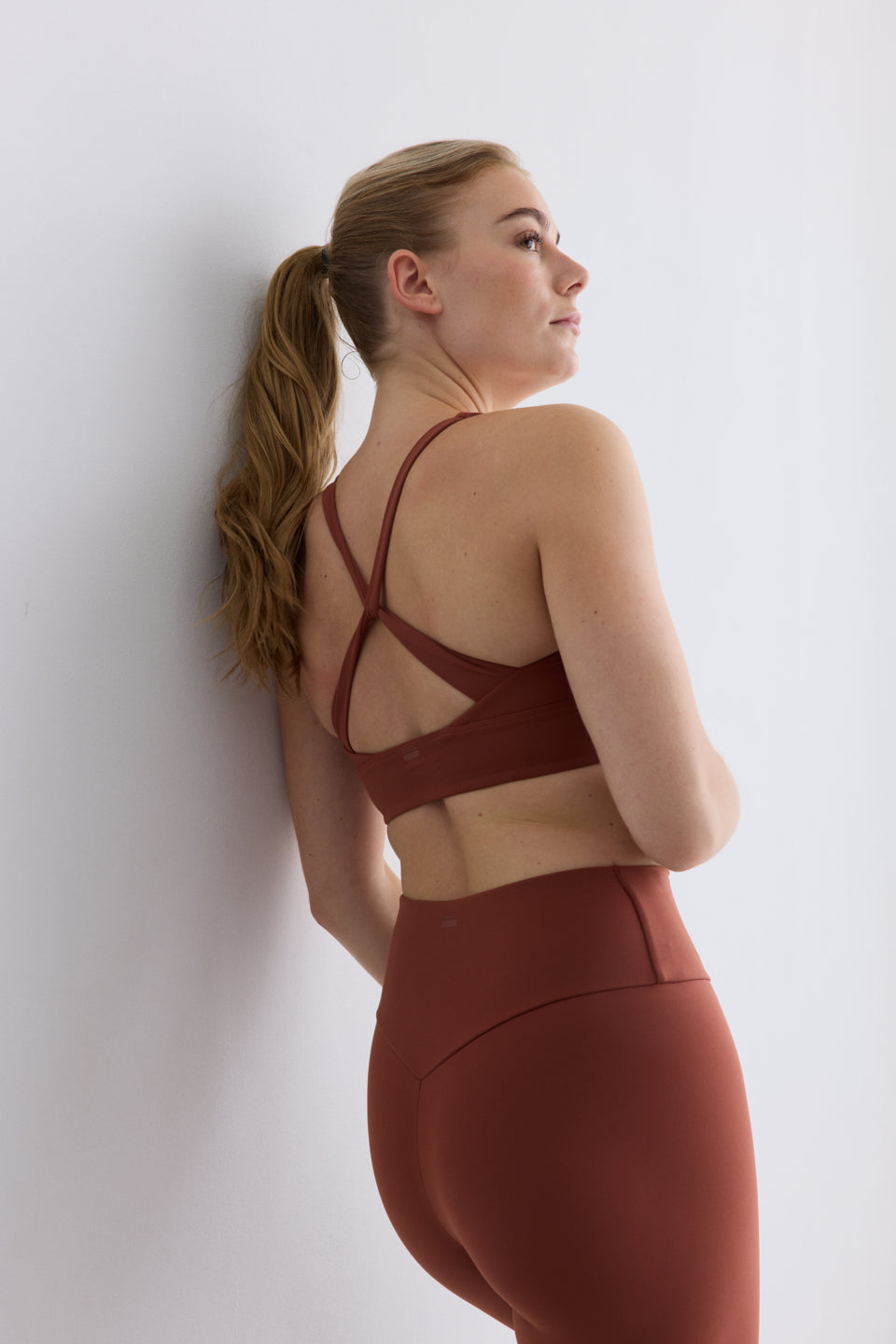 Rethinkit Sports BH Butter Soft Seinna sports bra 2754 Pinot noir