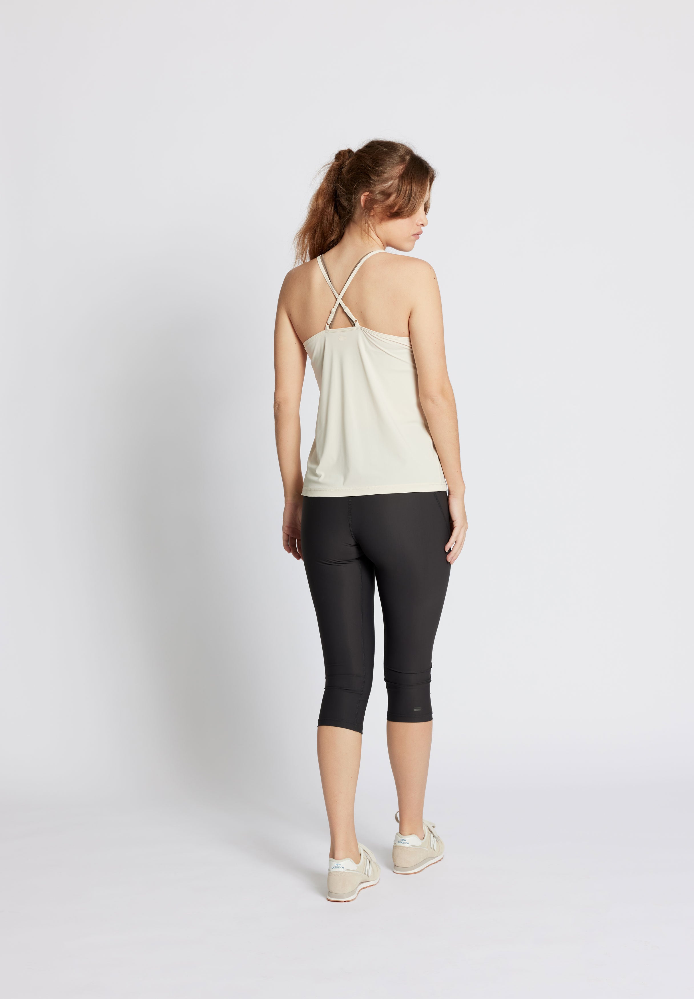 Rethinkit Top Crossed Back Ann Top 3352 sand