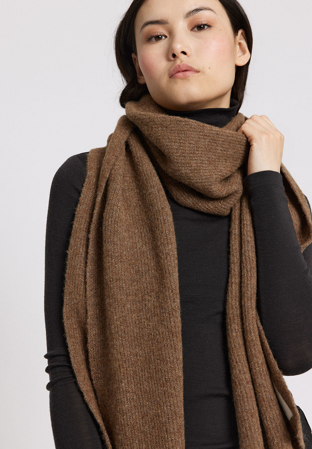Rethinkit Uld Tørklæde Snug Acc 9515 dark brown melange
