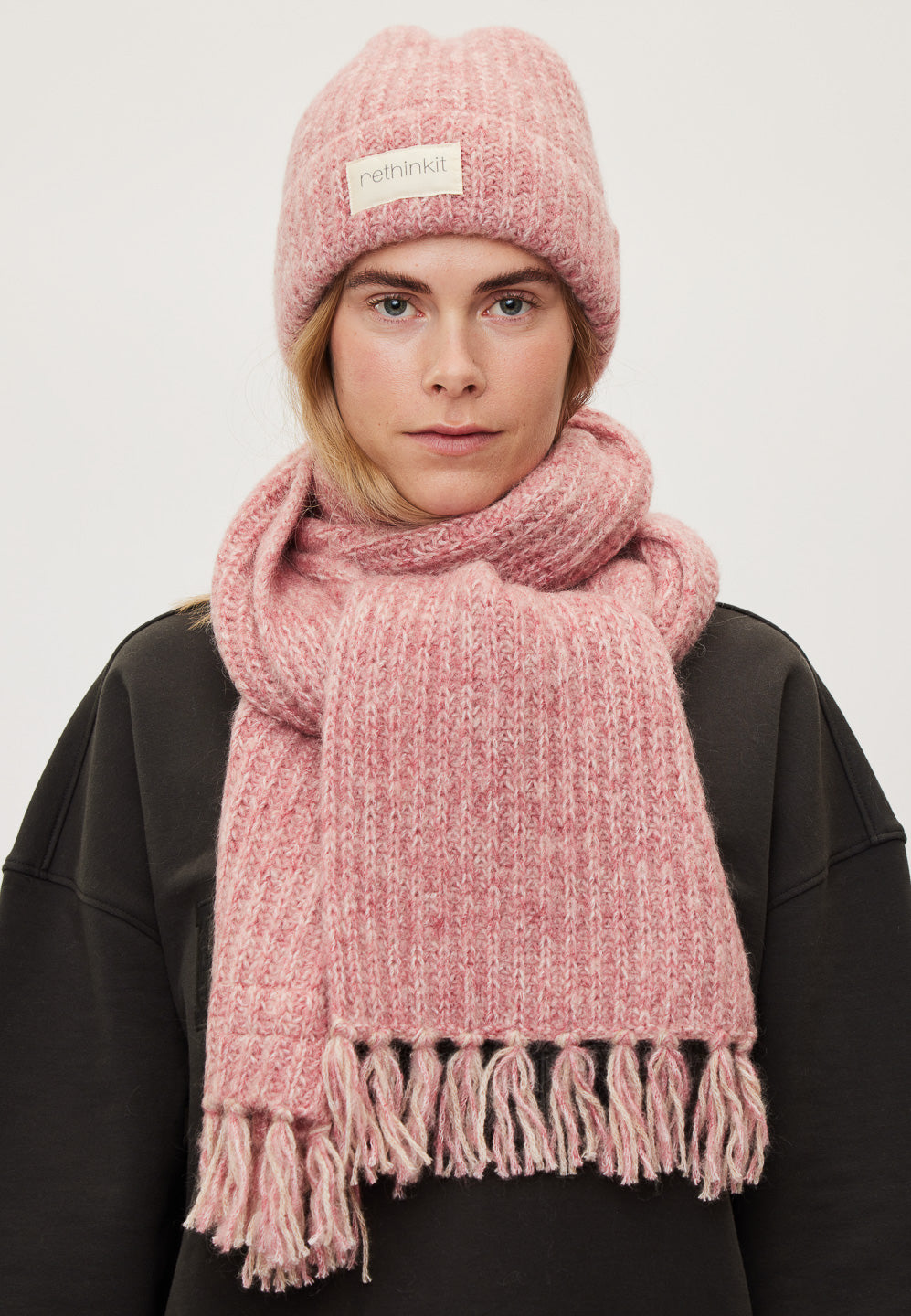 Rethinkit Knitted Beanie Slope Accessory 9530 snowberry melange