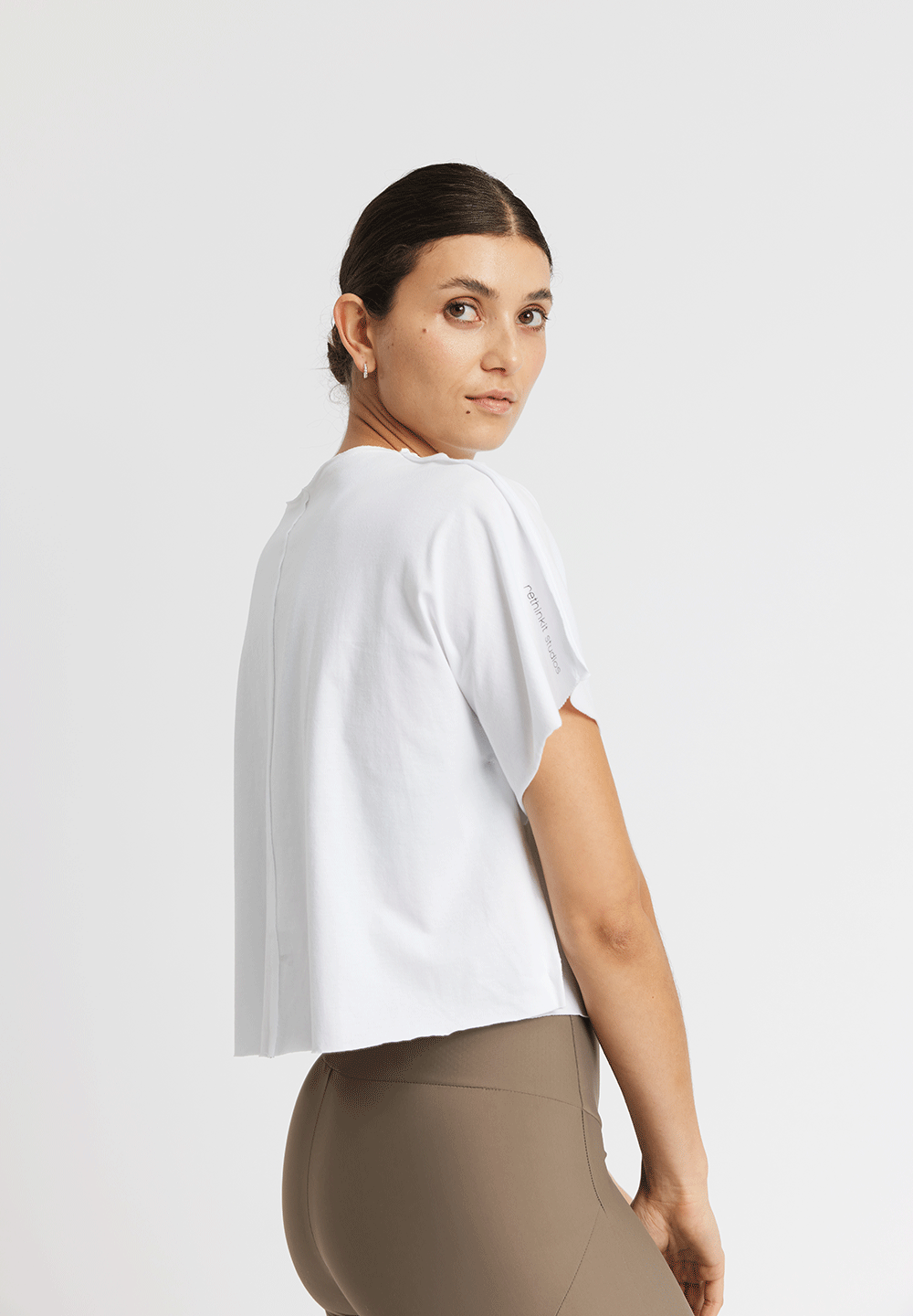Rethinkit Kort Tee Raw Edge Caen Tee 0364 white