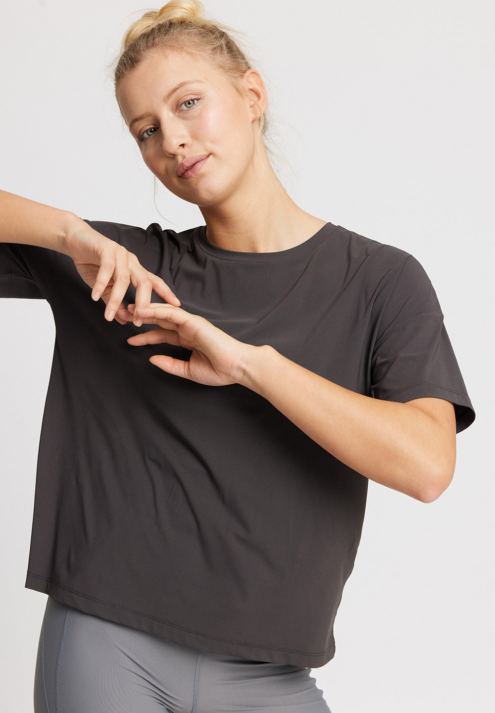 Rethinkit Tee Vela Tee 0022 almost black