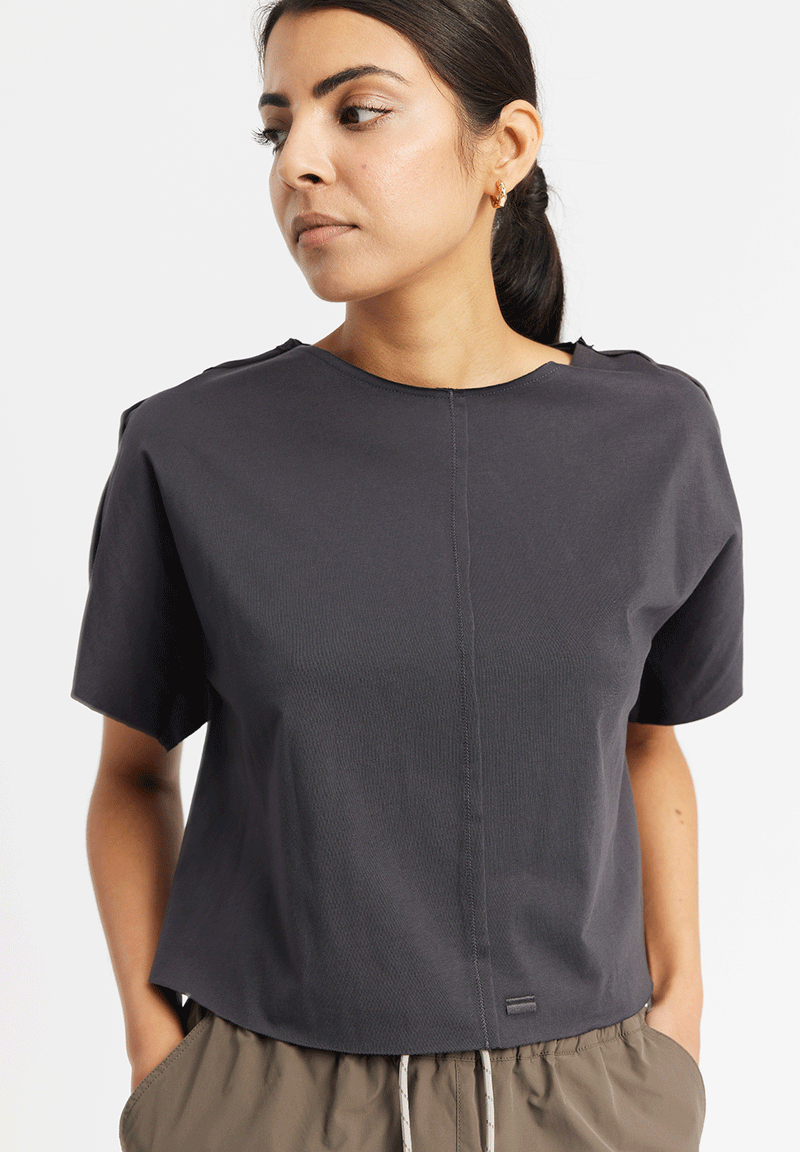 Rethinkit Tee Short Raw Edges Caen Tee 0022 almost black